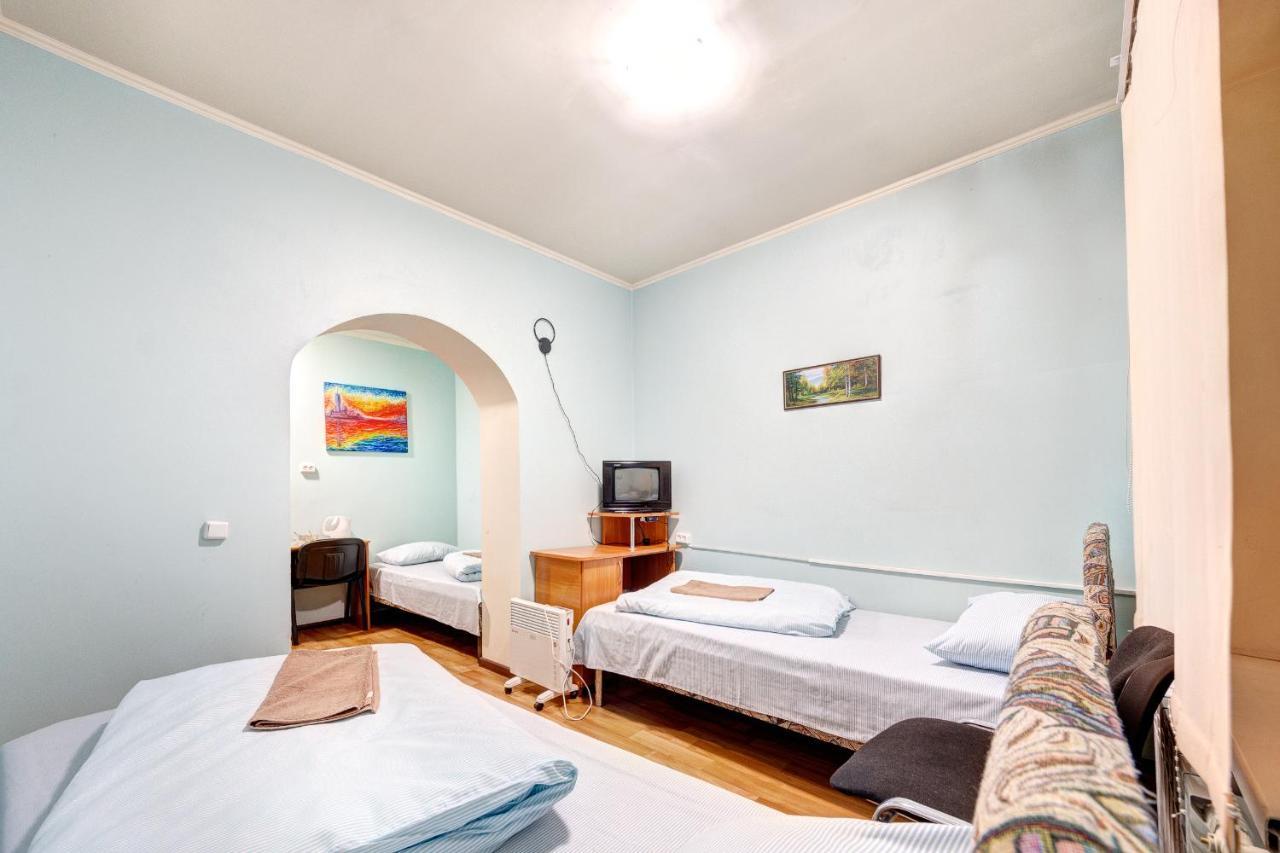 Hotel Zvezda Kiev Luaran gambar
