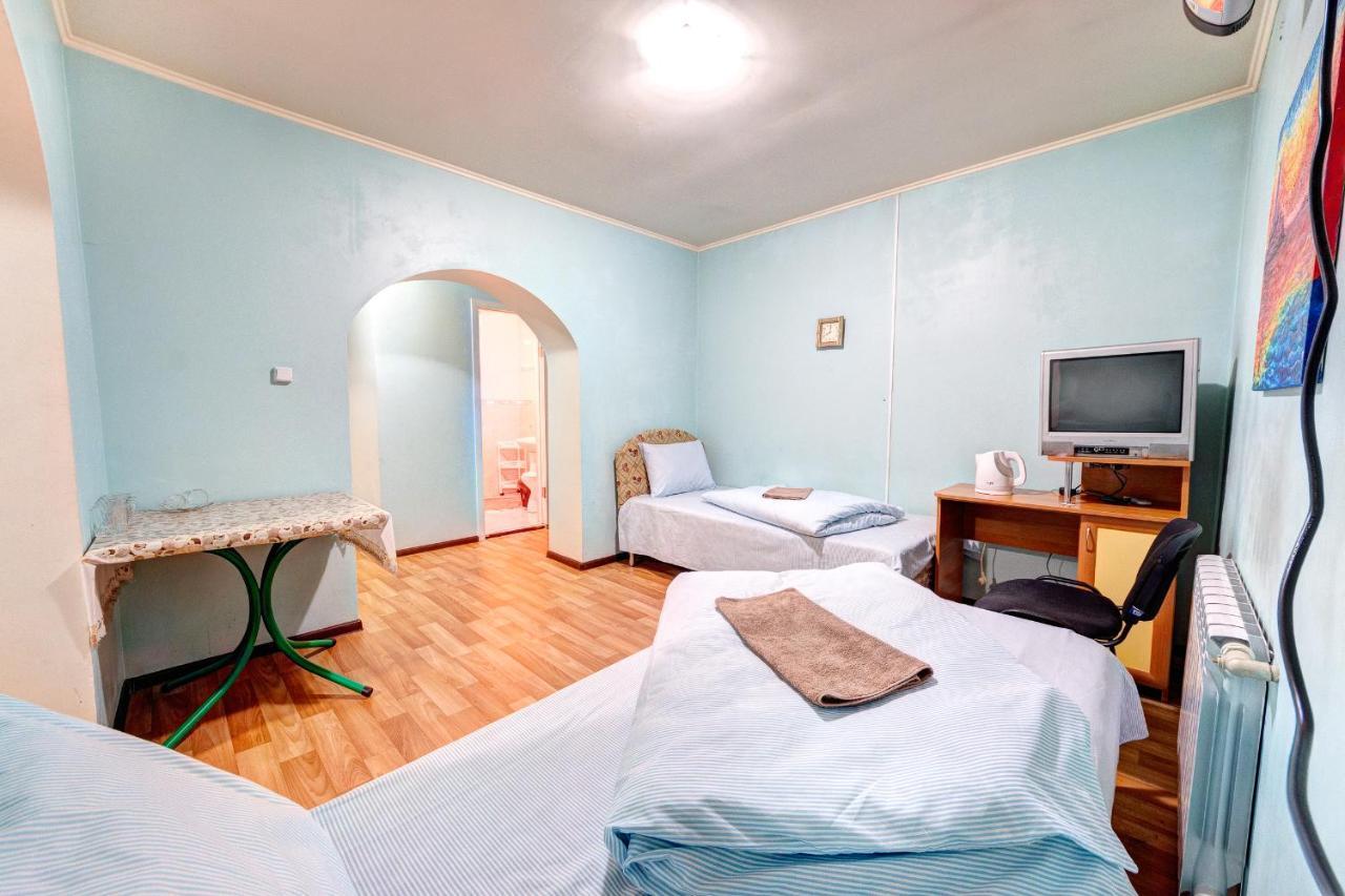 Hotel Zvezda Kiev Luaran gambar