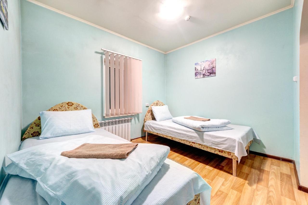 Hotel Zvezda Kiev Luaran gambar